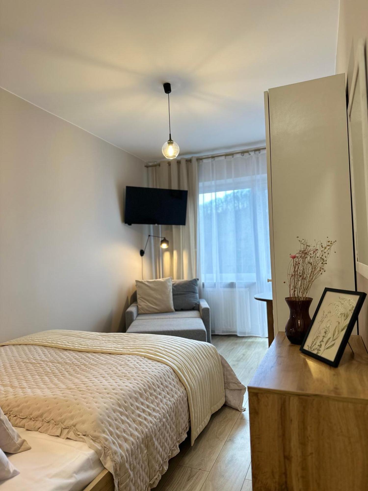 Apartamenty Lavenderia Z Widokiem Na Gore Parkowa, Blisko Centrum Kudowa Zdroj Luaran gambar