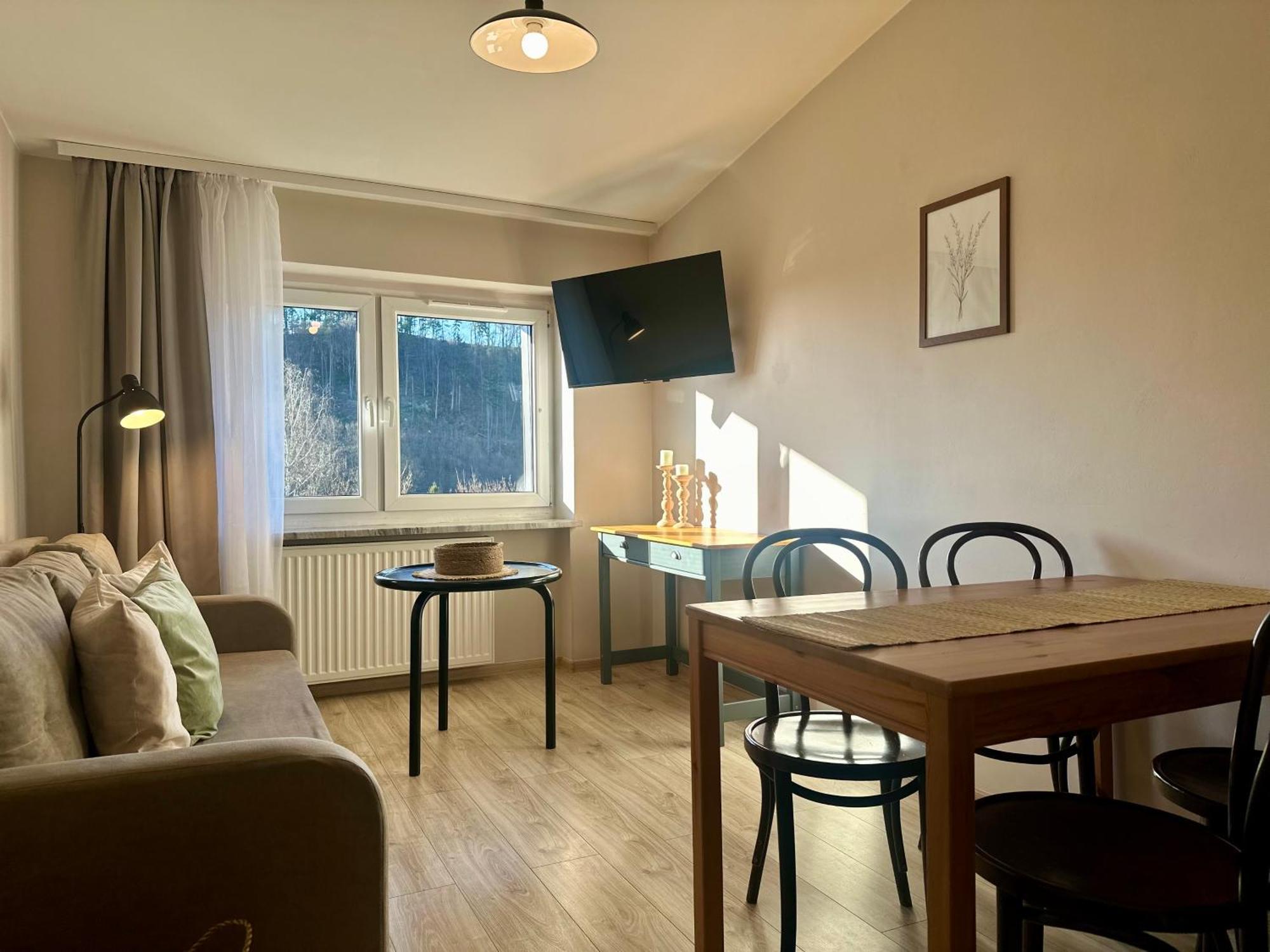 Apartamenty Lavenderia Z Widokiem Na Gore Parkowa, Blisko Centrum Kudowa Zdroj Luaran gambar