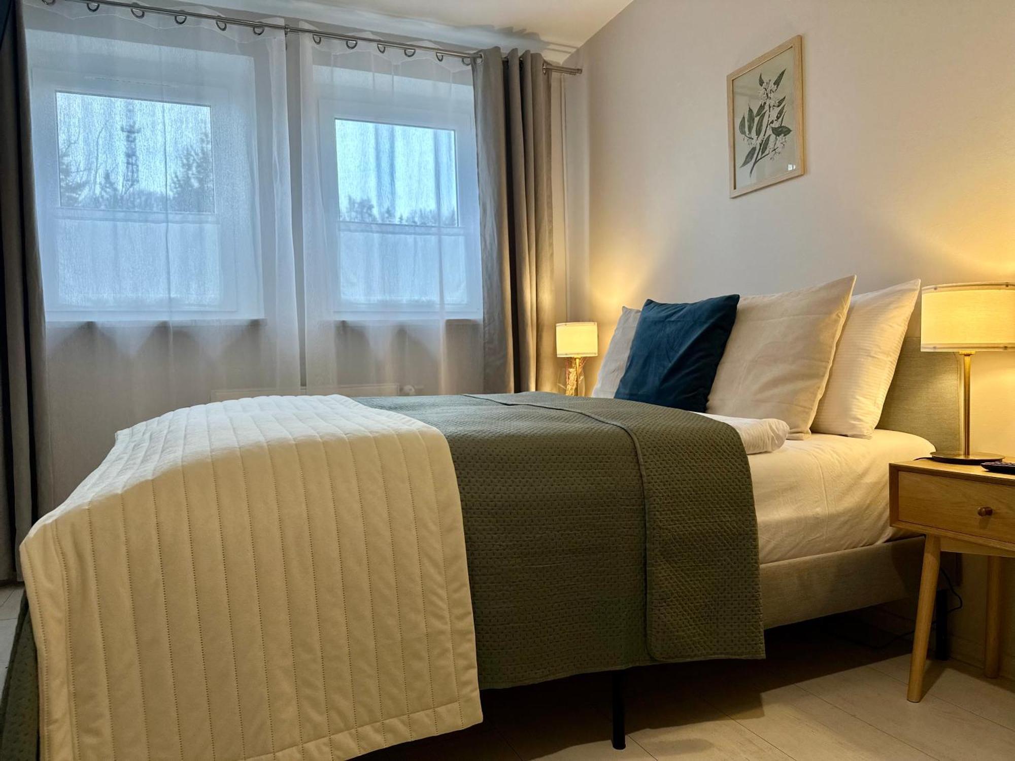 Apartamenty Lavenderia Z Widokiem Na Gore Parkowa, Blisko Centrum Kudowa Zdroj Luaran gambar